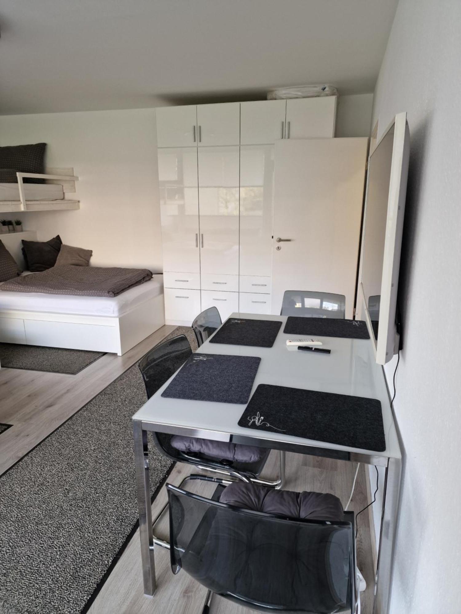 Ferienwohnungen Fuchs ドゥイスブルグ 部屋 写真